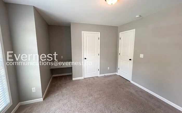 5520 Desoto Cir — Photo 14