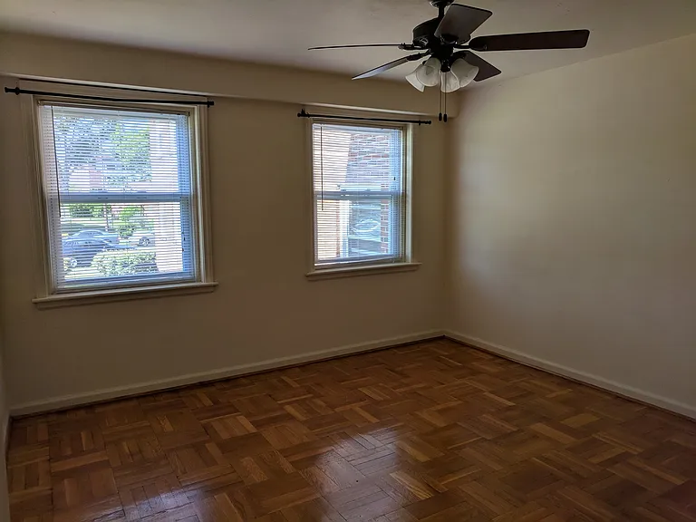 2606 Kensington Avenue — Photo 17