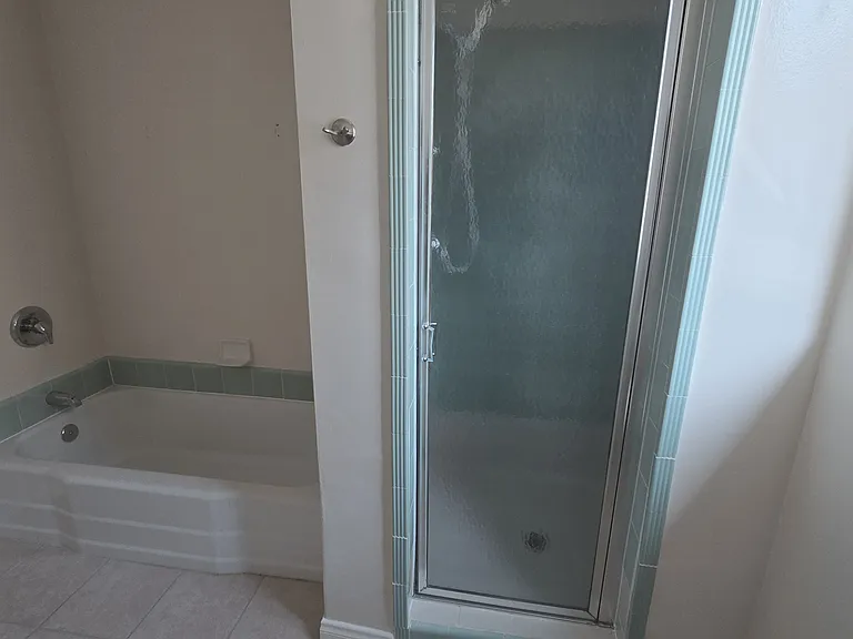 526 S Saint Andrews Pl #28 — Photo 53
