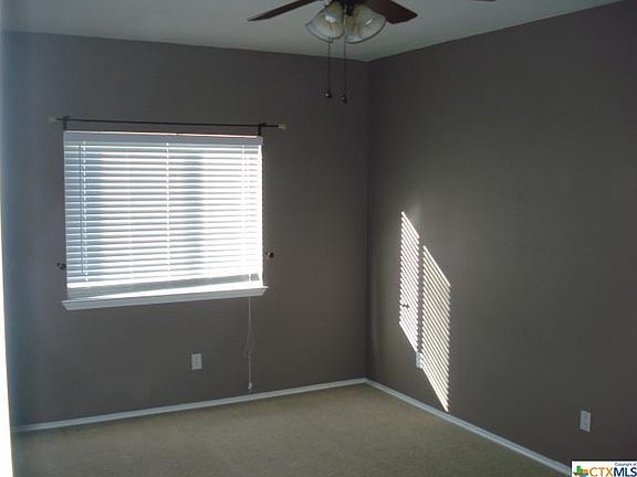 4th image of 2207 Ryan Dr