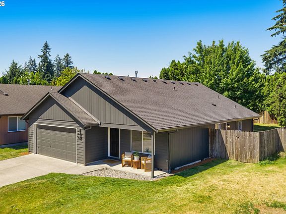 2nd image of 4706 NE 132nd Pl