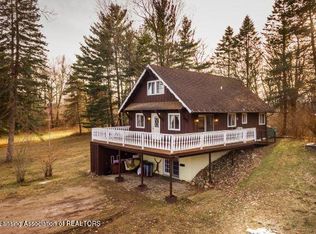 7325 Cutler Rd, Bath, MI 48808