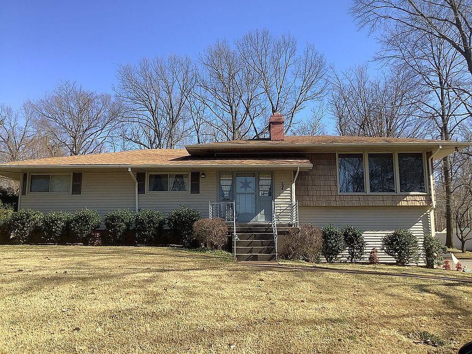 1st image of 204 Clearview Acres Dr