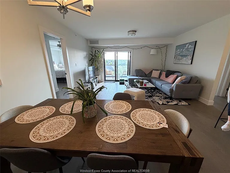 2550 Sandwich West Pkwy #505 — Photo 3
