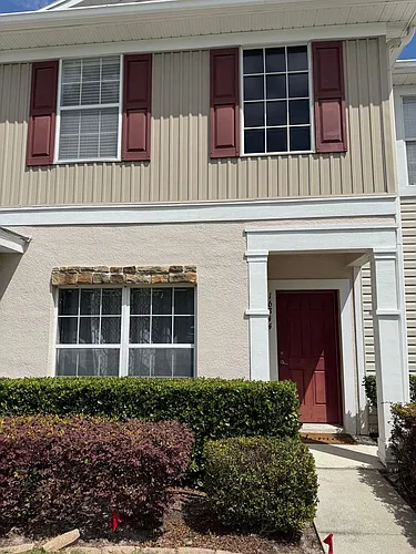 16344 Swan View Cir Photo 1