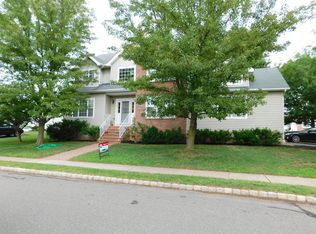 26 Nostrand Rd, Hillsborough, NJ 08844