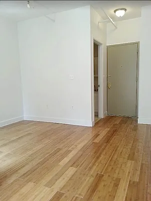 Rented by New York Residence | media 38