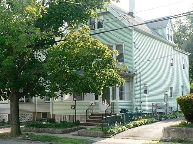 1st image of 121 Whittlesey Ave