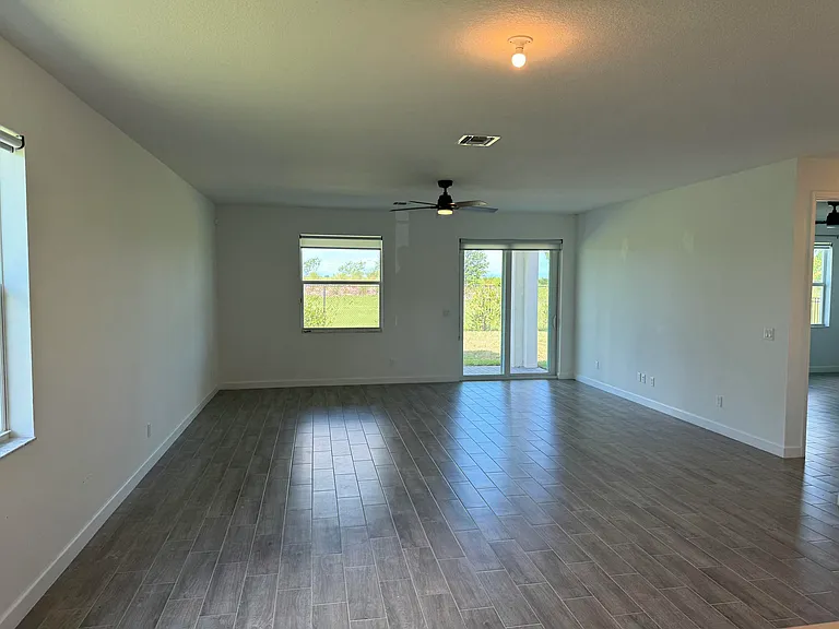 1154 Tangled Orchard Trce — Photo 15
