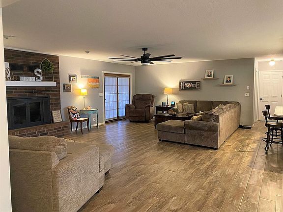 5th image of 10425 Prairie Rose Ln