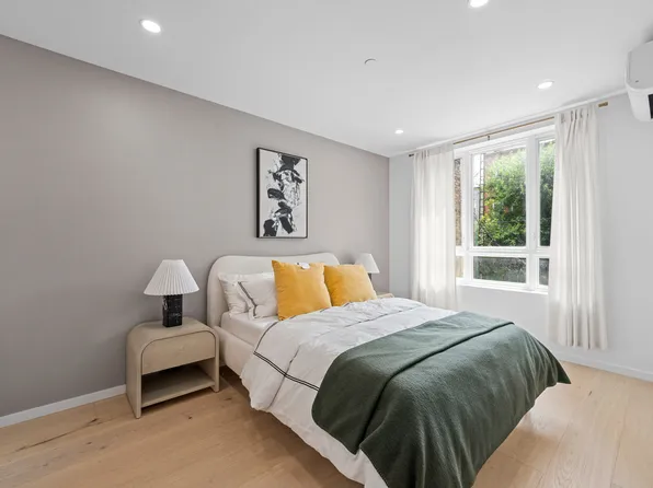 366 Harman Street image 48 of 54