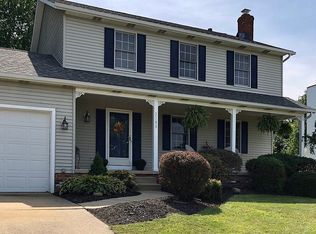 2388 White Marsh Dr, Twinsburg, OH 44087