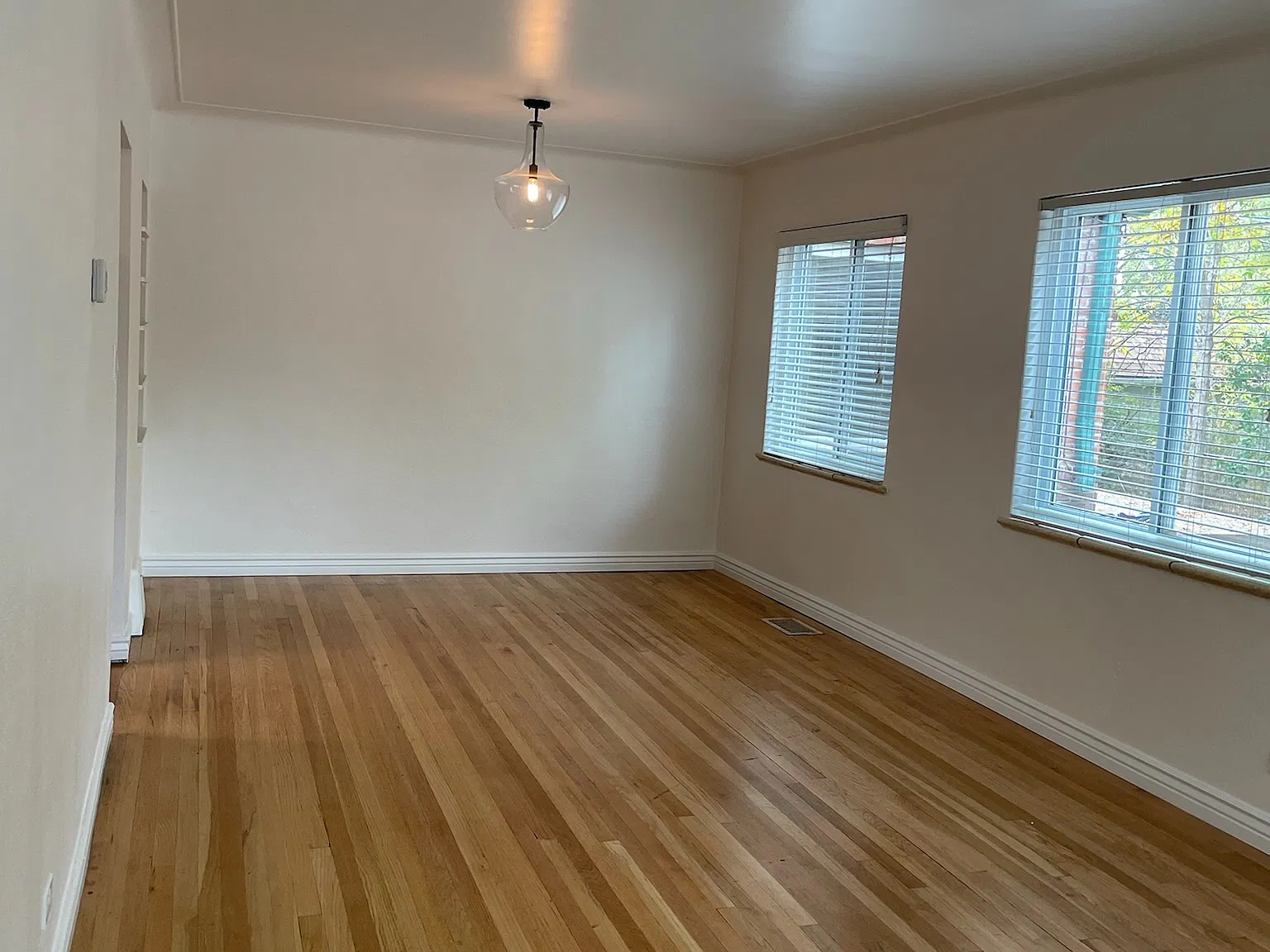 4241 Clay St — Photo 4