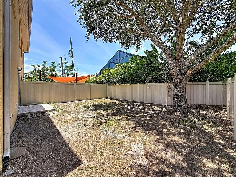 648 Norfolk St — Photo 56