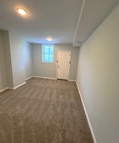 2402 Lakeview Ave #2 — Photo 17