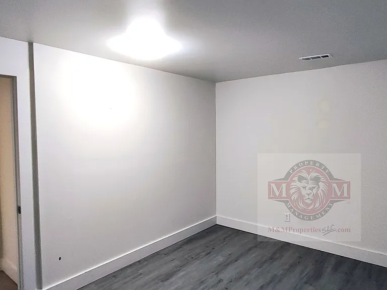 2025 S Broadmoor St #2025 — Photo 19
