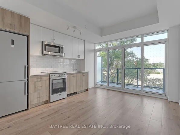 1195 Queensway E #319, Mississauga, ON L4Y 0G4