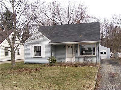2nd image of 2622 Austin St