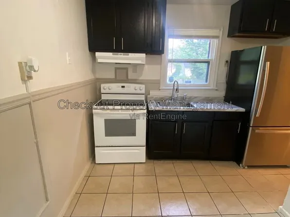 346 Mueller Ave, Saint Louis, MO 63135