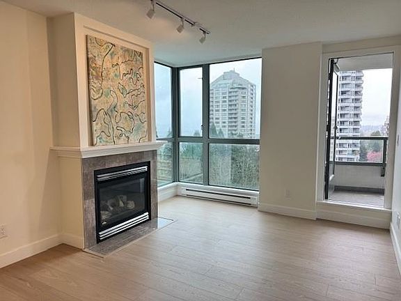 5th image of 4788 Hazel St #903
