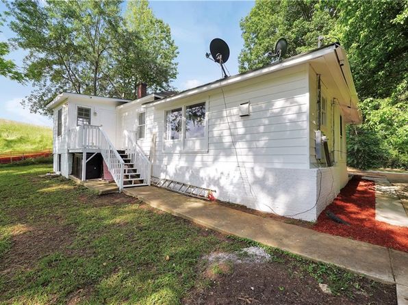 4682 Stonewall Tell Rd, College Park, GA 30349