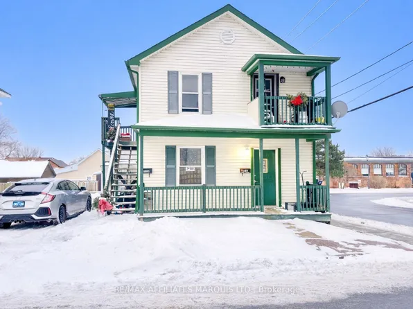 115 Prince Albert St, Cornwall, ON K6H 1J4