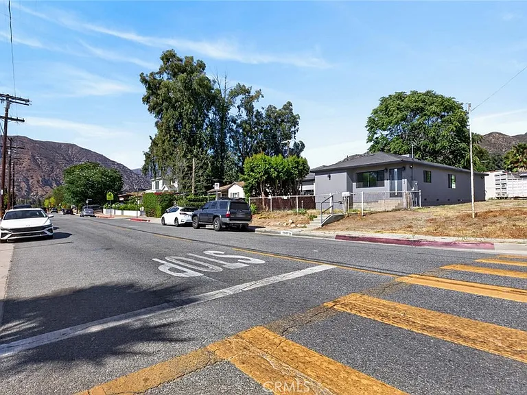 10822 Mount Gleason Ave — Photo 25