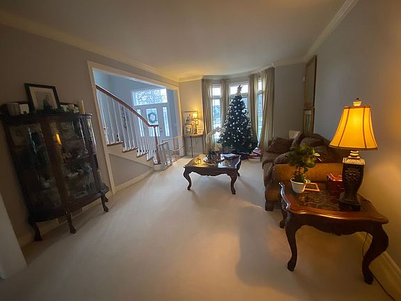5th image of 5464 Pebble Beach Dr