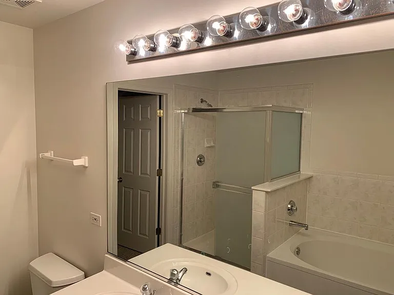 2758 Borkshire Ln — Photo 8