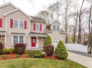 21 Hartwell Pl #21, Canton, MA 02021