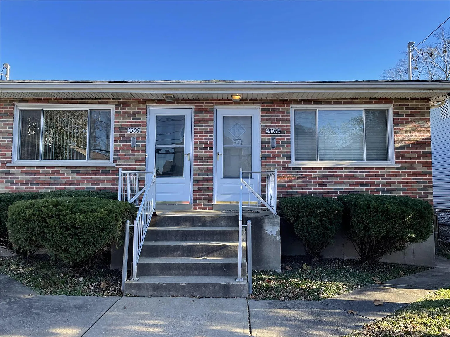 1306 Wachtel Ave photo 1