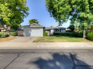 2892 Adler Ave, Clovis, CA 93612
