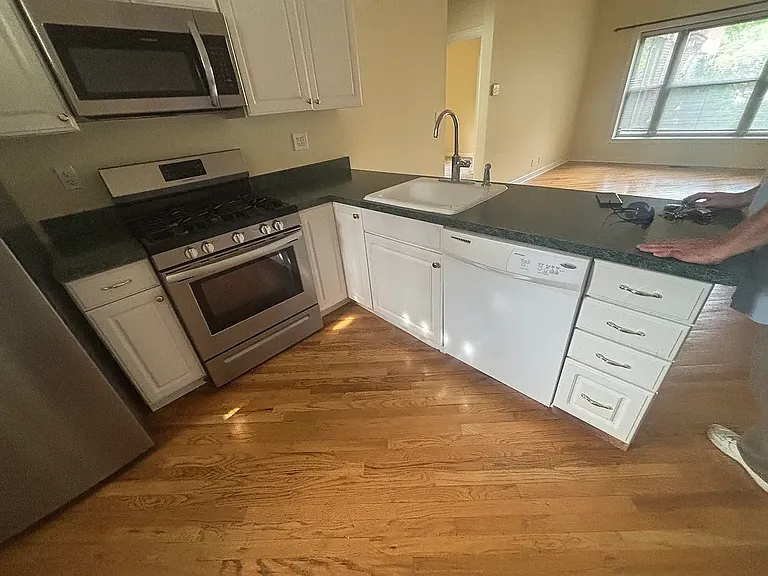 4636 N Racine Ave #1 — Photo 2