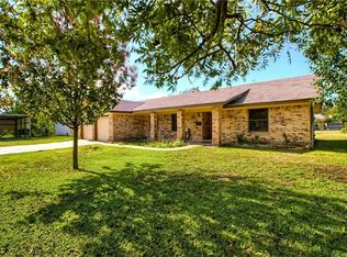 905 Marvins Cv, Elgin, TX 78621