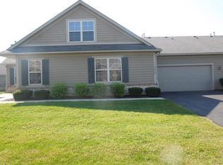 1379 Cascade Dr, Grove City, OH 43123
