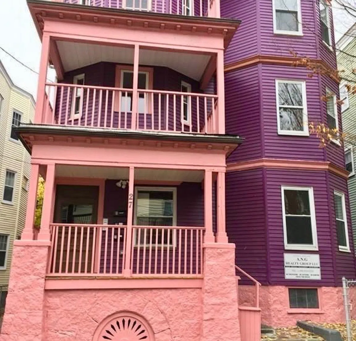 27 Wolcott St — Photo 1