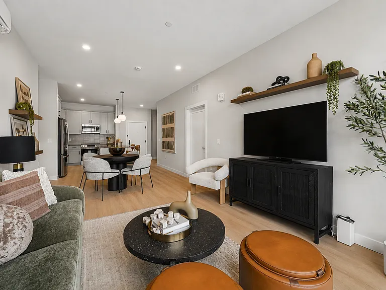 OneWest Apartments — Photo 6