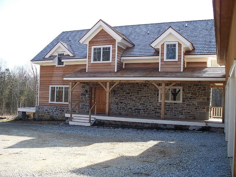 1st image of 30 Glenwood Dr