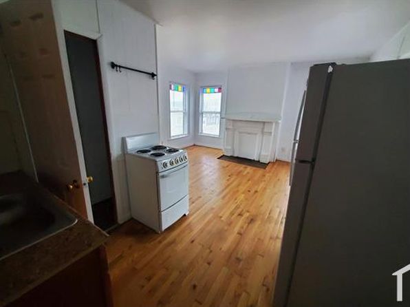 113 E Cross St APT 6