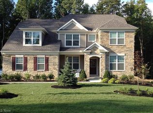7505 Mystic Ridge Rd, Chagrin Falls, OH 44023