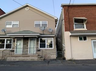 122-124 Lincoln St, Olyphant, PA 18447