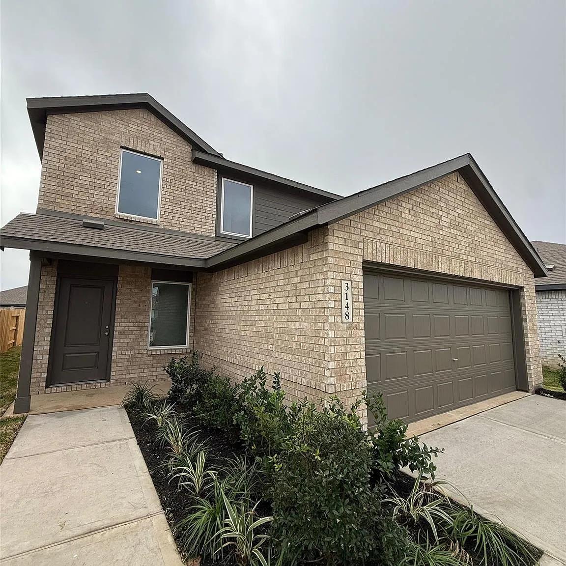 4 bed, 2.5 bath, $2,395 — Photo 1