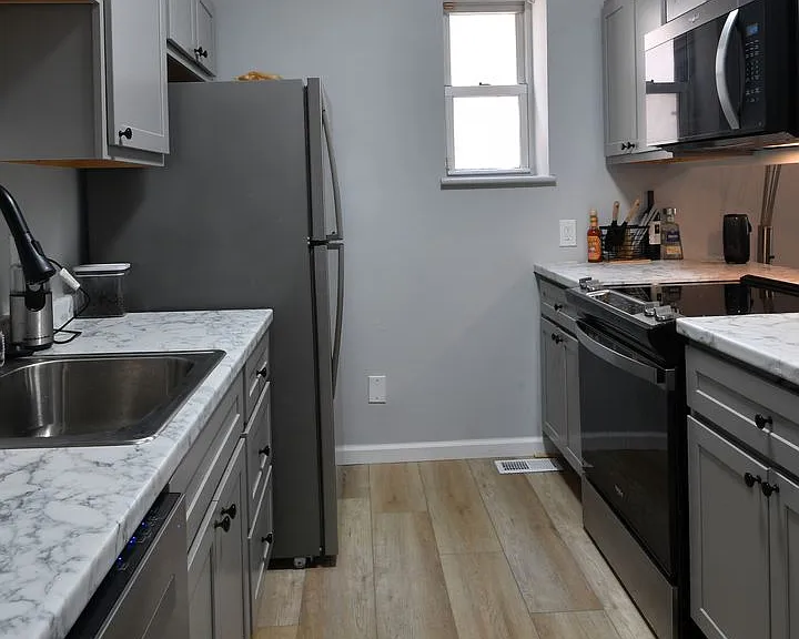 810 Russell Blvd #A | Soulard 63104 — Photo 4