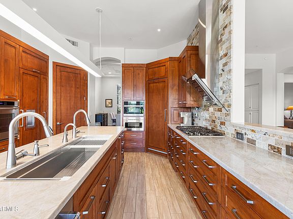 3rd image of 12083 E WETHERSFIELD Drive