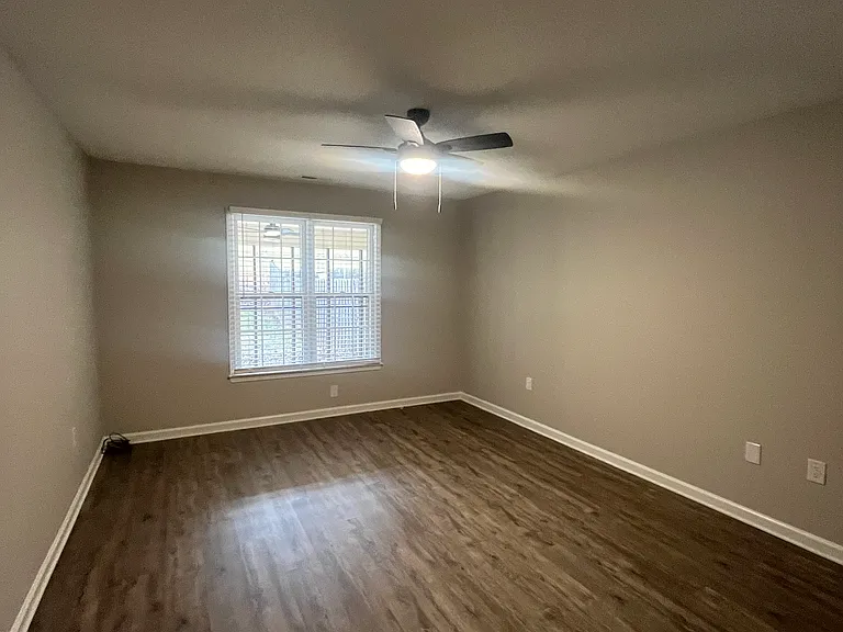 19 Somersett Dr — Photo 12