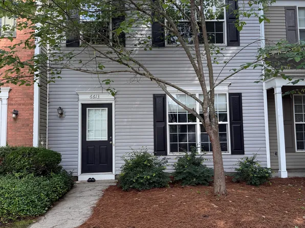 6613 Rothchild Dr, Charlotte, NC 28270
