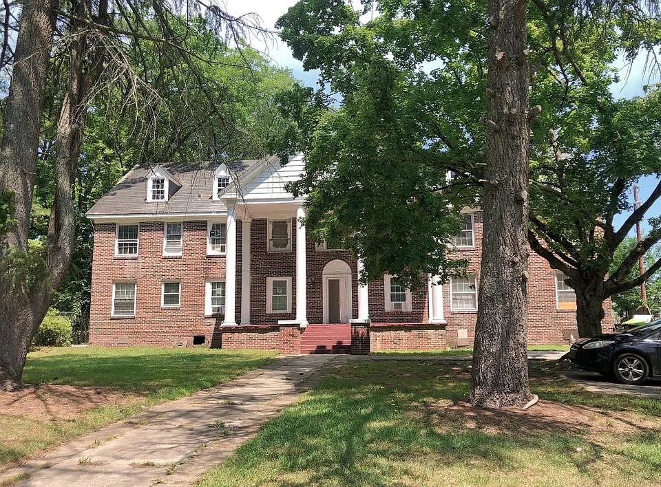 1004 W Main St #6