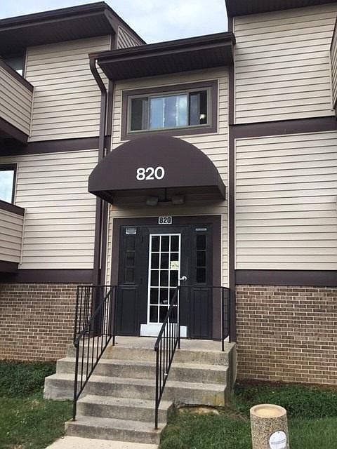 2nd image of 820 Heather Ridge Dr #21G