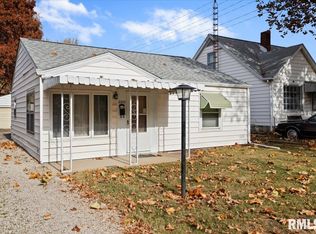 2373 E Keys Ave, Grandview, IL 62702