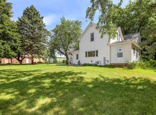 N912 Pebble Ridge Rd, Greenville, WI 54942
